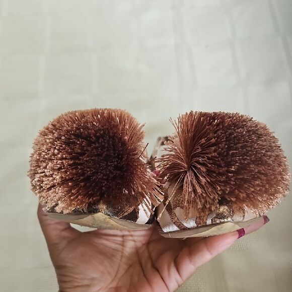 Ted Baker Tan and Brown Heels with Elegant Design - Picture 3 of 16